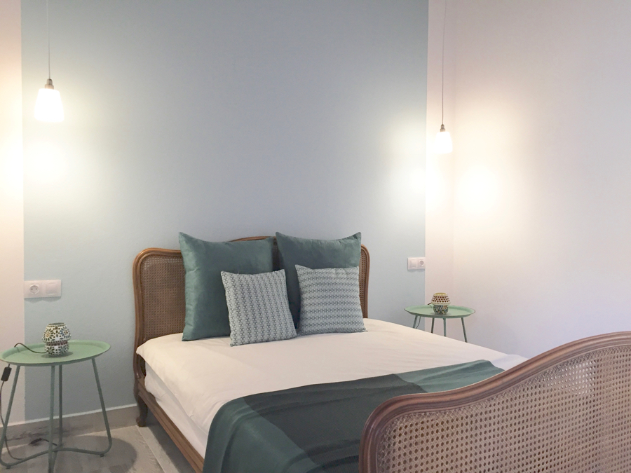 Landhaus moderner Finca Style mit großem Pool nahe dem Meer